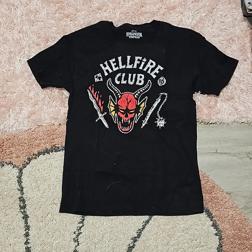 Stranger things tee - Picture 1 of 1
